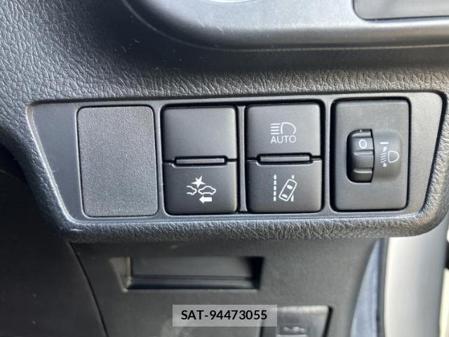 Toyota COROLLA FIELDER 2017-12 8651584-17