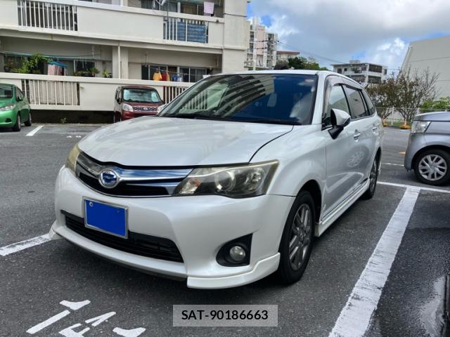 Toyota COROLLA FIELDER 2014-03 8651732-2