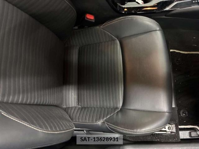 Toyota COROLLA TOURING 2023-11 8648910-11
