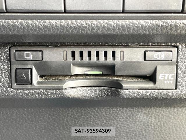 Toyota COROLLA TOURING 2019-12 8652575-6