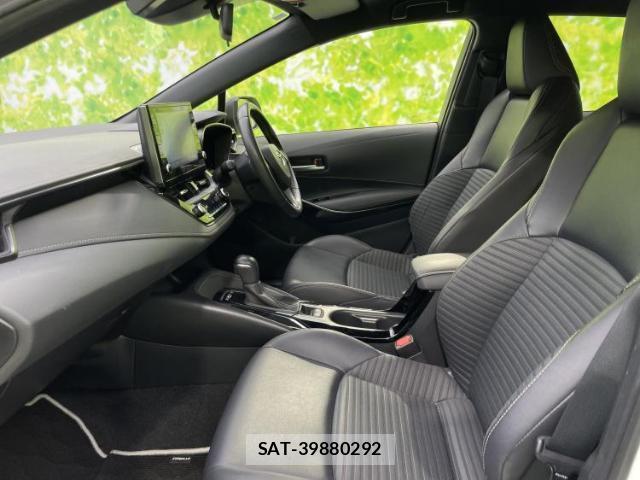 Toyota COROLLA TOURING 2019-11 8653789-6