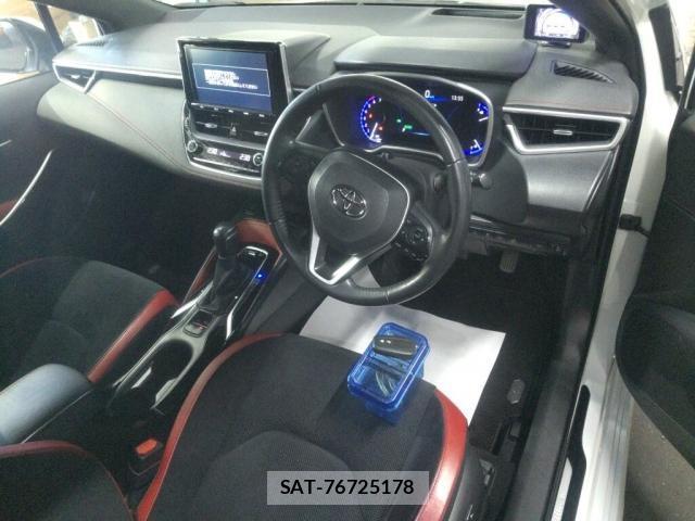 Toyota COROLLA SPORT 2018-06 8647062-2