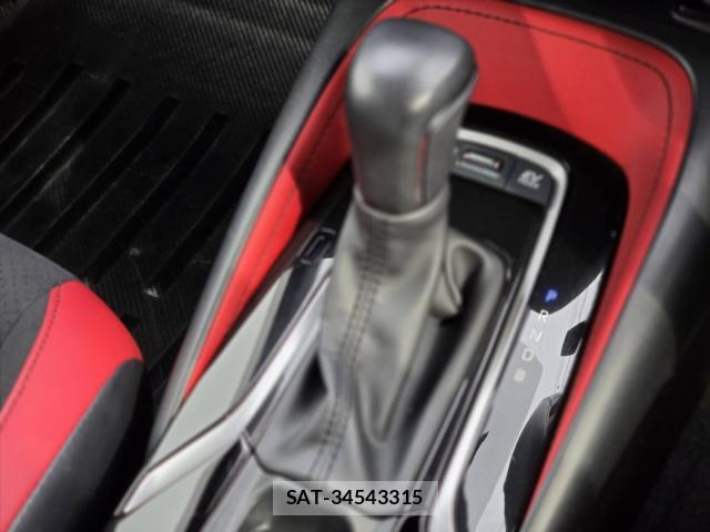 Toyota COROLLA SPORT 2024-02 8651544-16