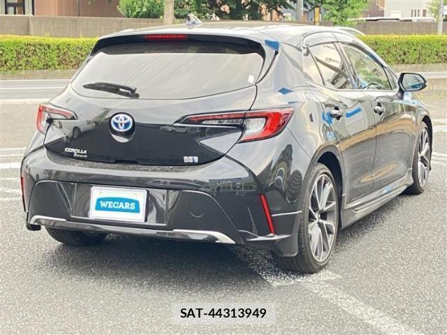 Toyota COROLLA SPORT 2023-07 8653636-1