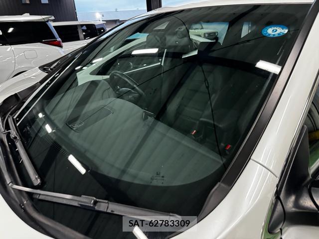 Honda CR-V HYBRID 2022-03 8652770-6