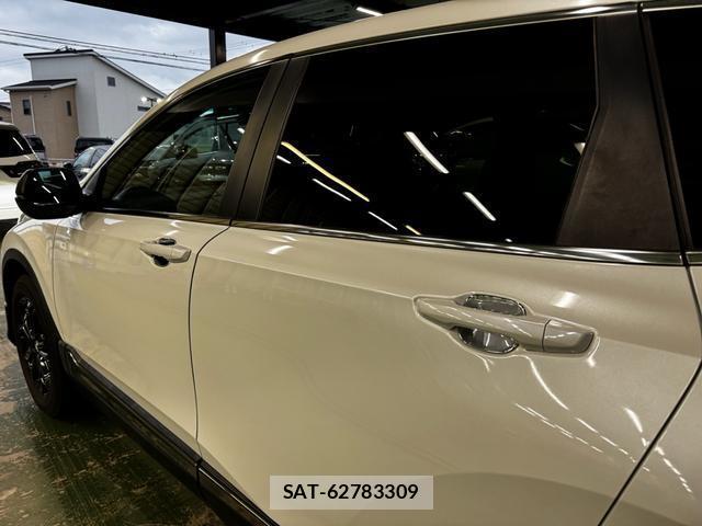 Honda CR-V HYBRID 2022-03 8652770-9