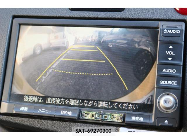 Honda CR-Z 2011-09 8647791-14