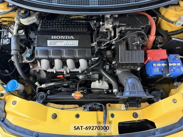 Honda CR-Z 2011-09 8647791-8
