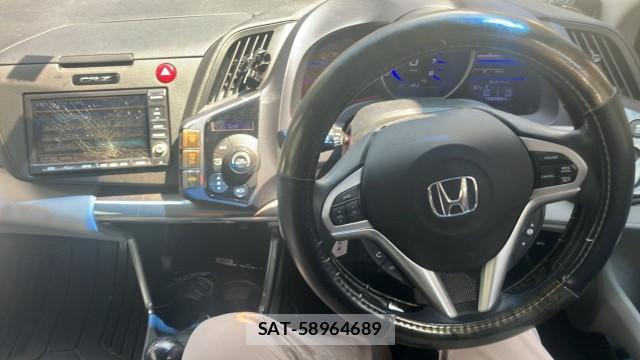 Honda CR-Z 2010-05 8651270-16