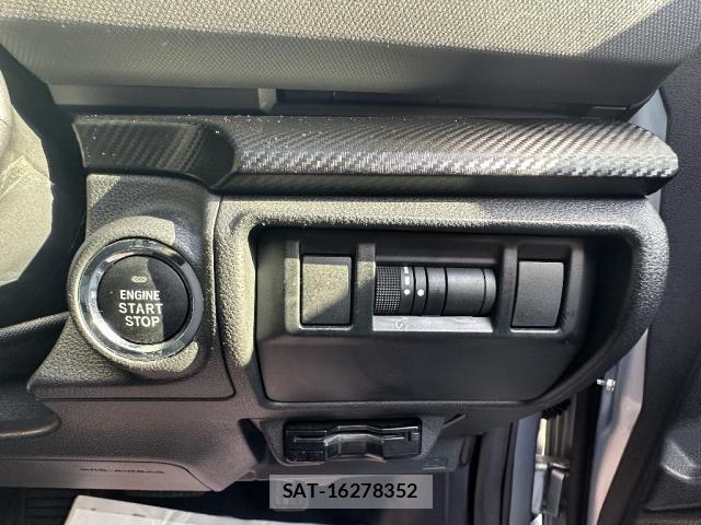 Subaru Crosstrek 2024-01 8649476-13