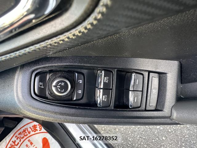 Subaru Crosstrek 2024-01 8649476-14