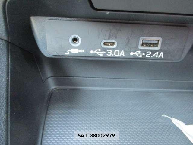 Subaru Crosstrek 2023-12 8649598-17