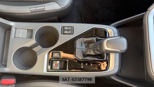Subaru Crosstrek 2023-03 8651328-12