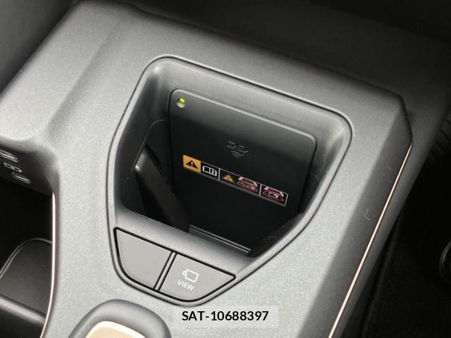 Toyota Crown Crossover 2023-05 8646610-15