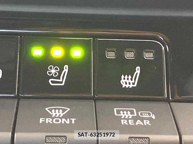 Toyota Crown Crossover 2023-02 8647219-5