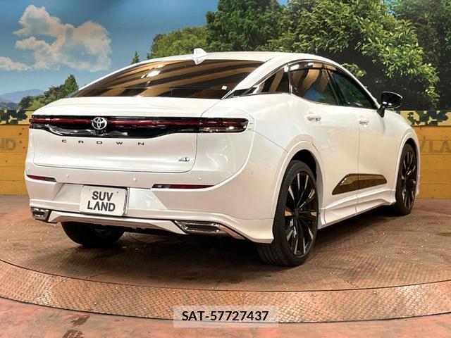 Toyota Crown Crossover 2023-09 8647295-16