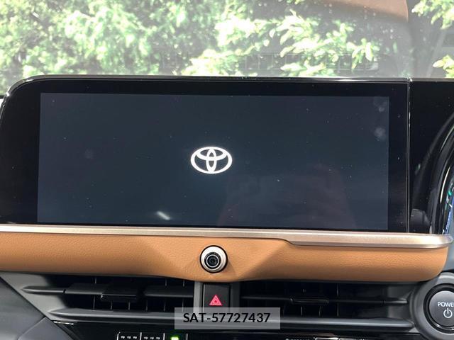 Toyota Crown Crossover 2023-09 8647295-4