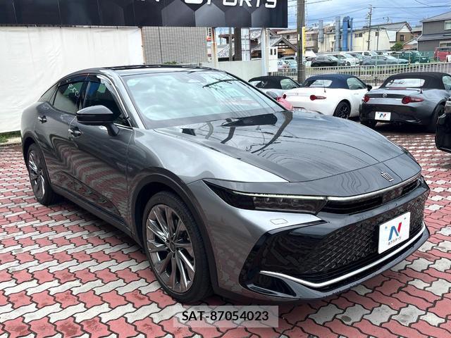 Toyota Crown Crossover 2023-03 8648332-15