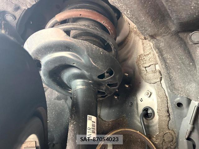 Toyota Crown Crossover 2023-03 8648332-19