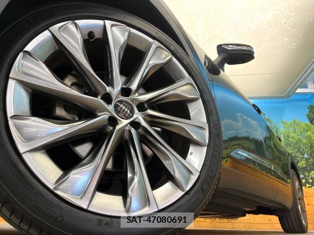 Toyota Crown Crossover 2022-09 8649320-12