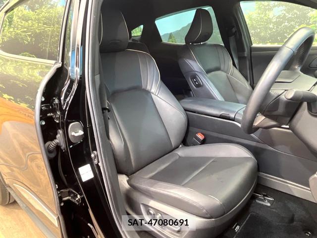Toyota Crown Crossover 2022-09 8649320-7