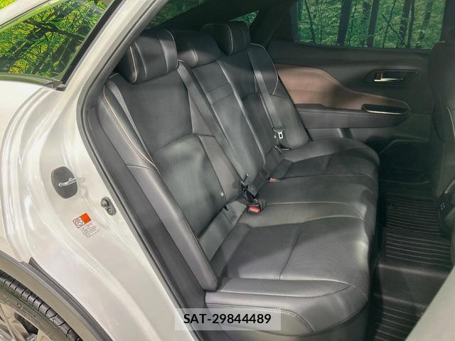 Toyota Crown Crossover 2023-11 8653020-8