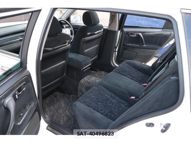 Toyota CROWN ESTATE 2006-03 8647966-15