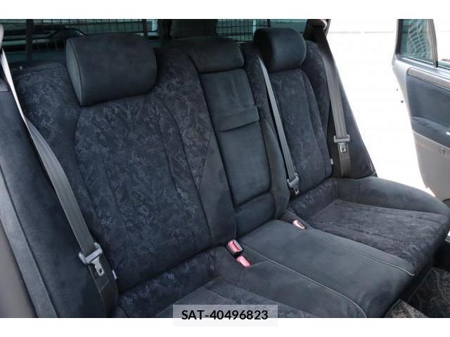 Toyota CROWN ESTATE 2006-03 8647966-18