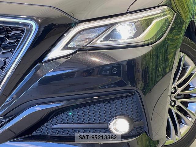 Toyota CROWN HYBRID 2020-12 8646682-11