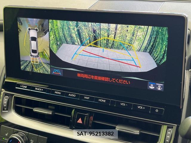 Toyota CROWN HYBRID 2020-12 8646682-3