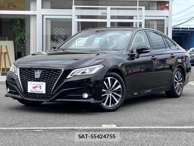 Toyota CROWN HYBRID 2020-08 8646695-0