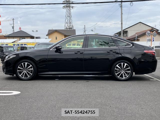 Toyota CROWN HYBRID 2020-08 8646695-10