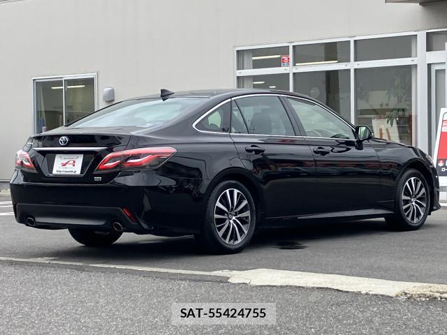 Toyota CROWN HYBRID 2020-08 8646695-13