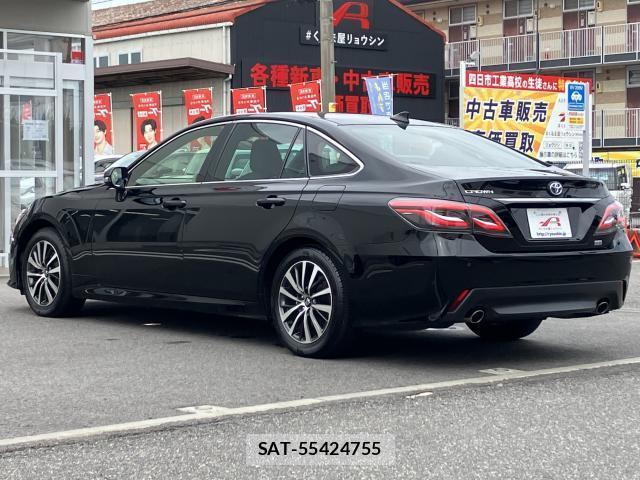 Toyota CROWN HYBRID 2020-08 8646695-14