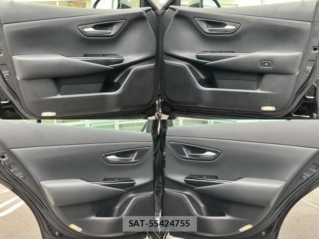 Toyota CROWN HYBRID 2020-08 8646695-16