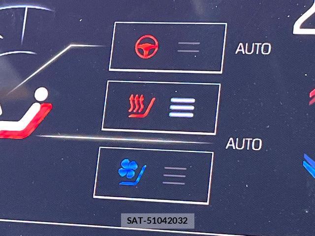Toyota CROWN HYBRID 2018-12 8646801-7