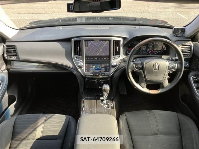 Toyota CROWN HYBRID 2013-06 8646922-9
