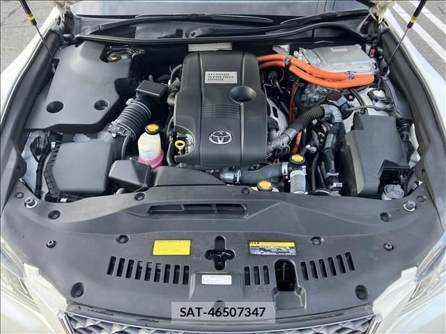 Toyota CROWN HYBRID 2013-10 8646923-13