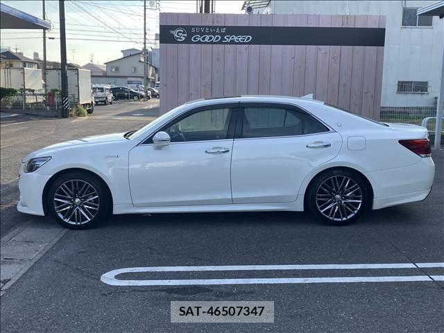 Toyota CROWN HYBRID 2013-10 8646923-16