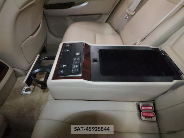 Toyota CROWN HYBRID 2011-01 8647744-13