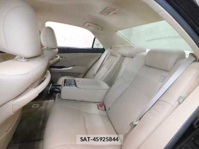 Toyota CROWN HYBRID 2011-01 8647744-4