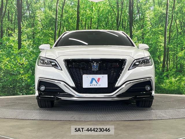 Toyota CROWN HYBRID 2020-10 8647850-13