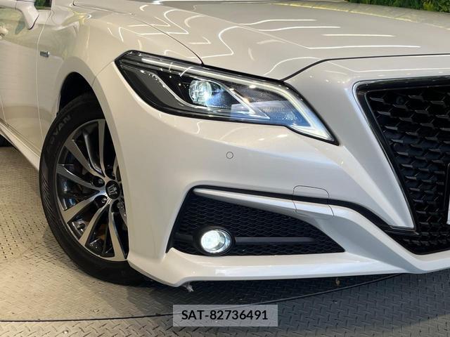 Toyota CROWN HYBRID 2018-07 8648427-12