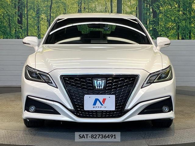 Toyota CROWN HYBRID 2018-07 8648427-14