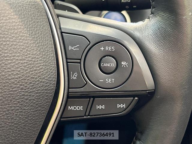 Toyota CROWN HYBRID 2018-07 8648427-5