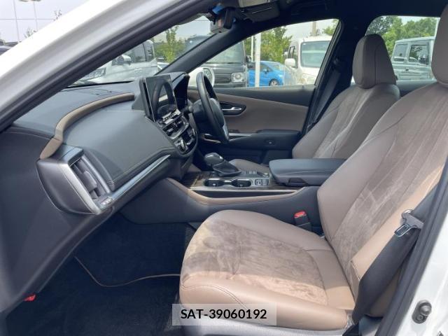 Toyota CROWN HYBRID 2021-10 8648603-5