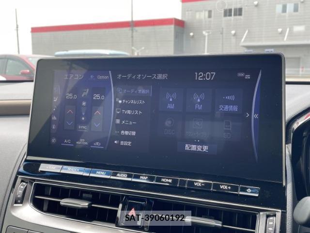 Toyota CROWN HYBRID 2021-10 8648603-9