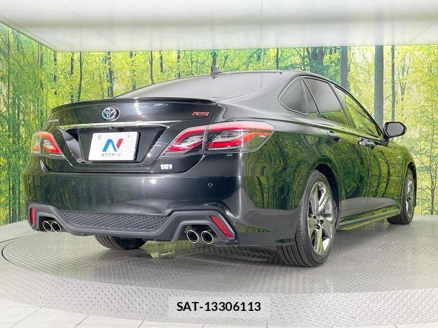 Toyota CROWN HYBRID 2018-06 8648779-16