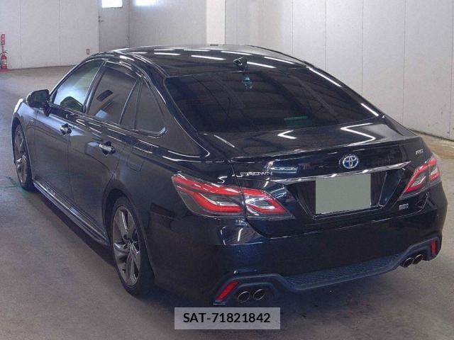 Toyota CROWN HYBRID 2018-07 8648963-1