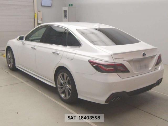 Toyota CROWN HYBRID 2021-05 8649050-4